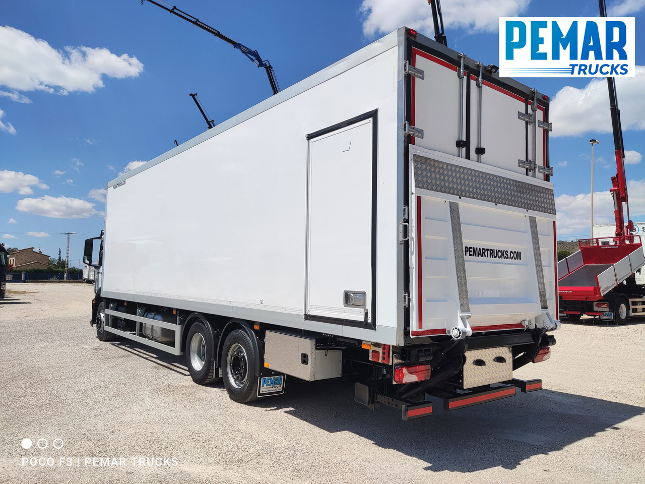 MERCEDES-BENZ ANTOS 2535 6X2 FRIGORIFICO - Xe tải đông lạnh: hình 5 MERCEDES-BENZ ANTOS 2535 6X2 FRIGORIFICO - Xe tải đông lạnh: hình 5