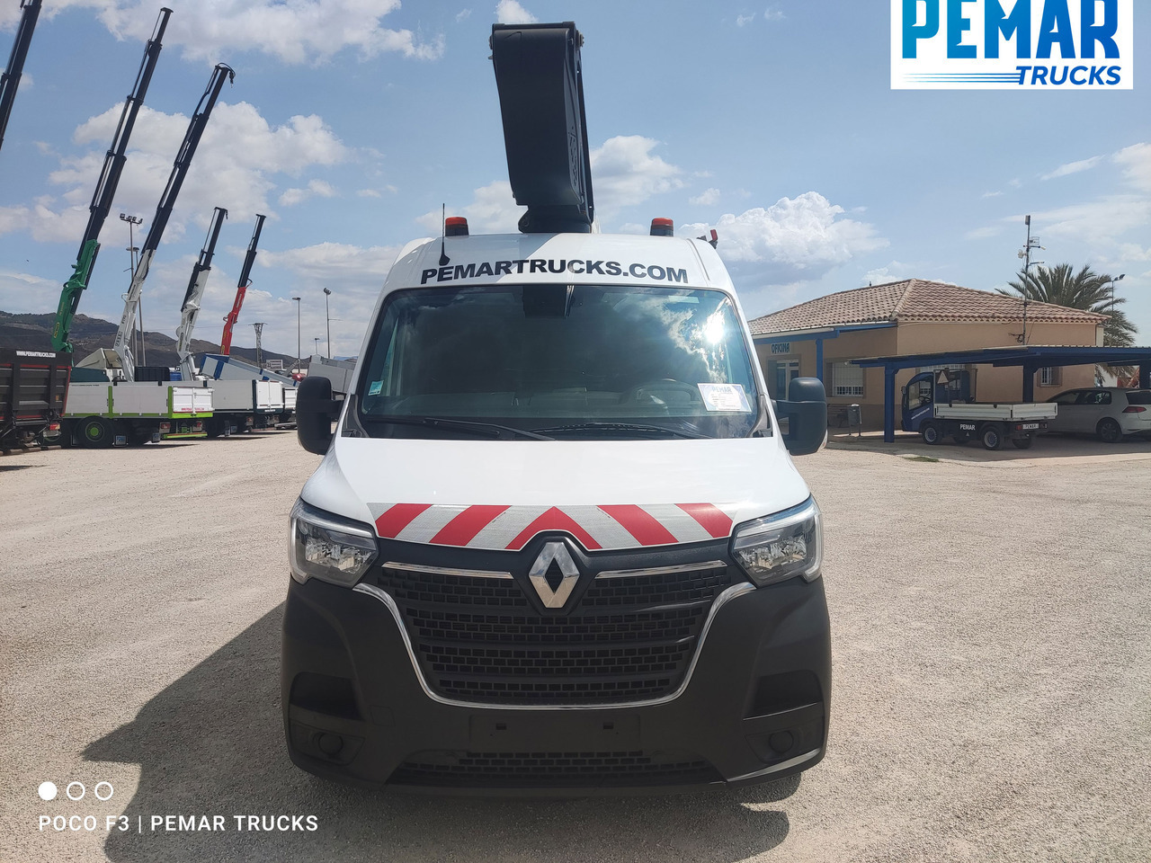 RENAULT MASTER 2.3 DCI CESTA ELEVADORA PORTAPERSONAS EURO 6 - Xe van chở khách: hình 3 RENAULT MASTER 2.3 DCI CESTA ELEVADORA PORTAPERSONAS EURO 6 - Xe van chở khách: hình 3