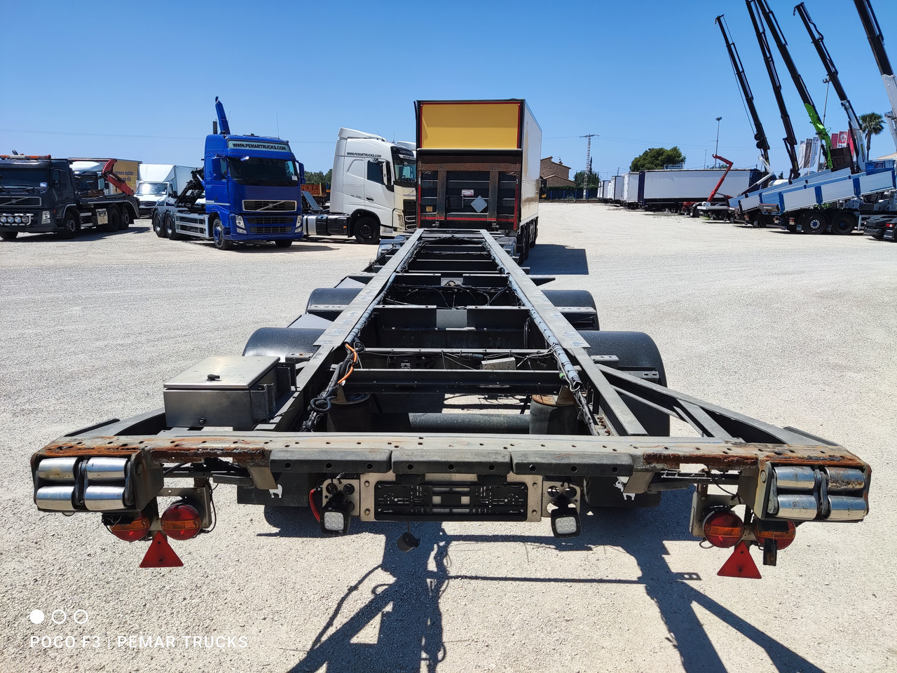 SCHMITZ CARGOBULL KO36 CHASIS MEGATRAILER 4 ejes - Rơ moóc khung gầm: hình 4 SCHMITZ CARGOBULL KO36 CHASIS MEGATRAILER 4 ejes - Rơ moóc khung gầm: hình 4