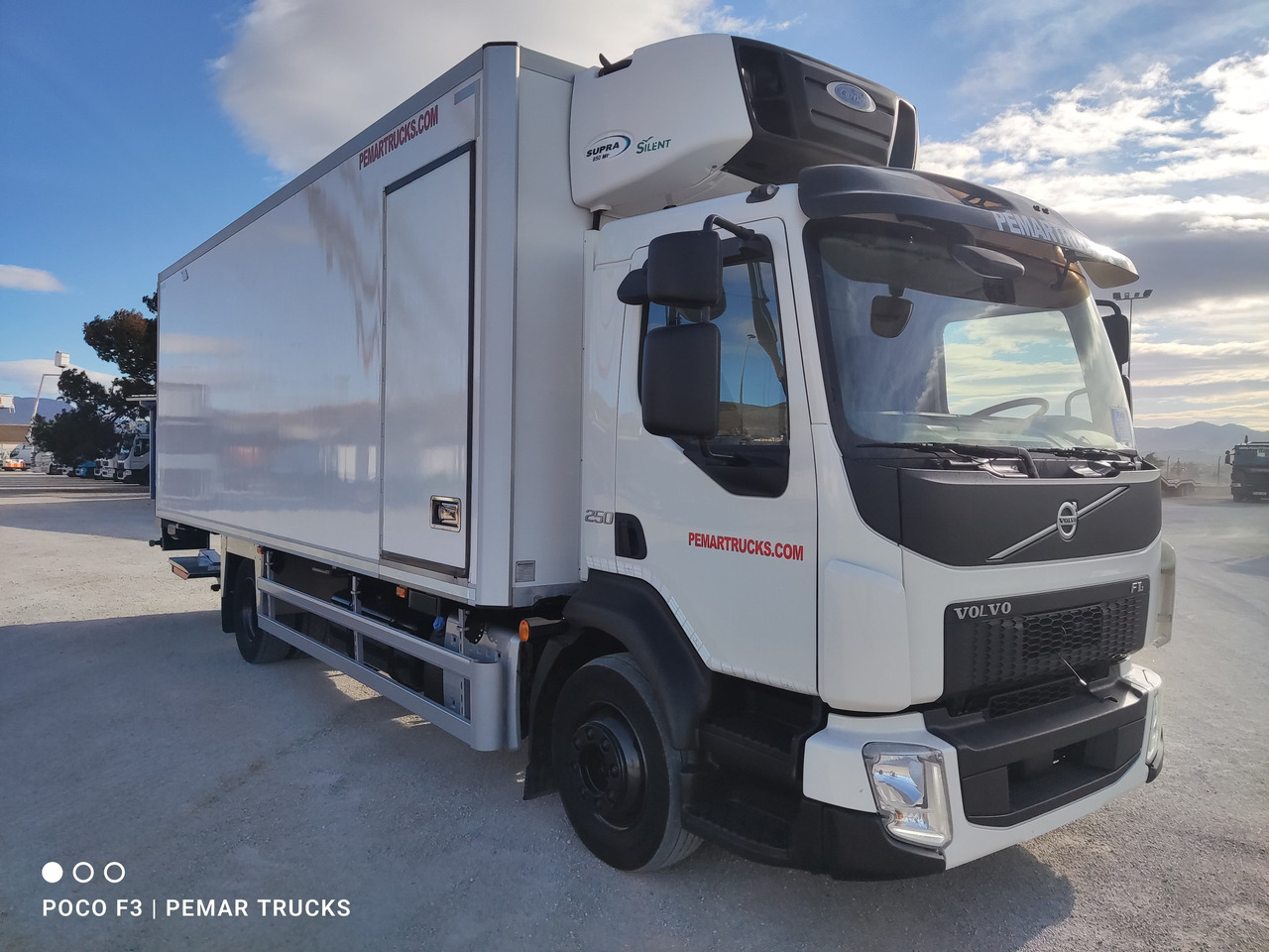 VOLVO FL 250 FRIGORIFICO 12T EURO 6 - Xe tải đông lạnh: hình 3 VOLVO FL 250 FRIGORIFICO 12T EURO 6 - Xe tải đông lạnh: hình 3