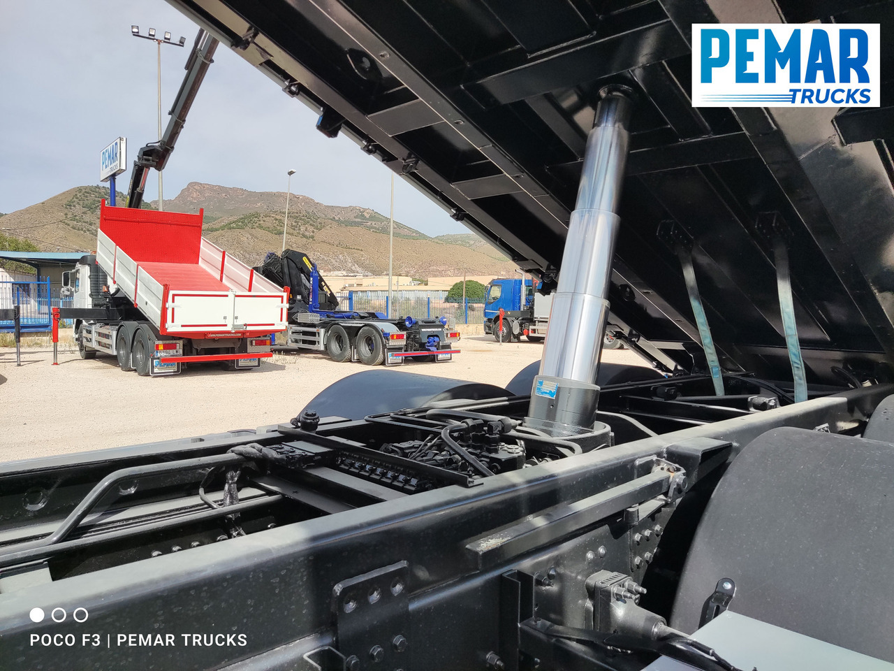 Xe ben, Xe cẩu tự hành VOLVO FM 400 6X2 GRUA PALFINGER PK 23002 BASCULANTE: hình 34