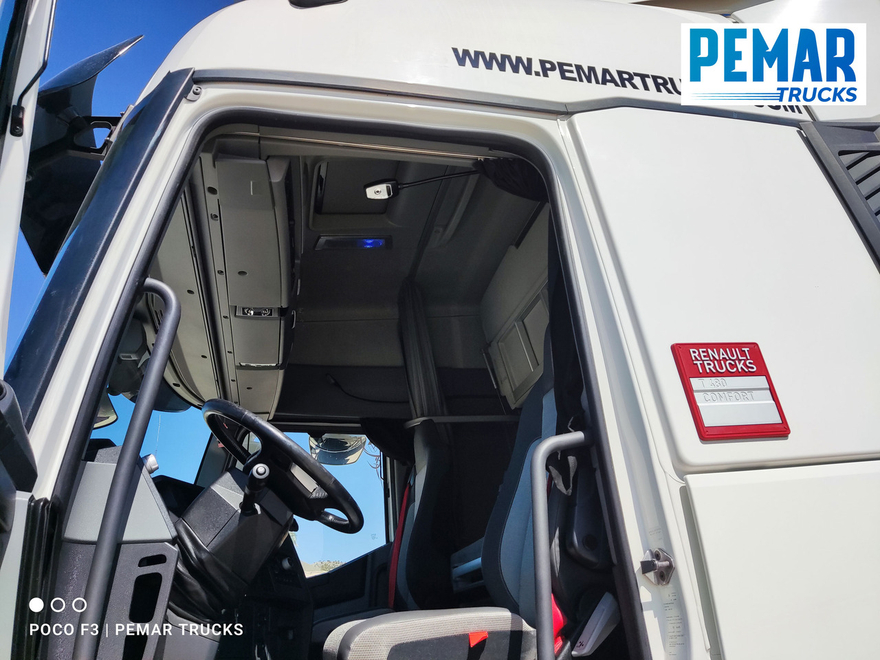 Interior photo 1: Xe đầu kéo RENAULT T 480 COMFORT RETARDER ADR