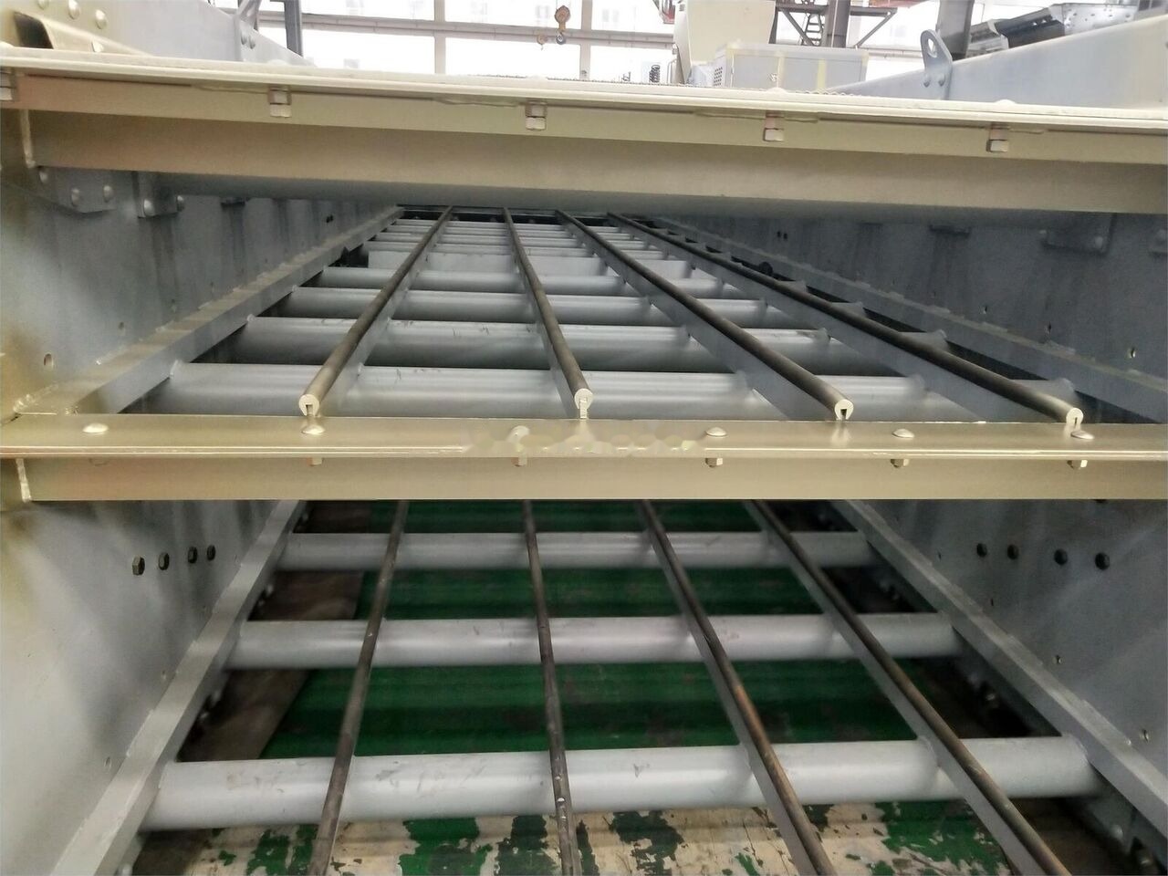Kinglink 3YK1860 Inclined Vibrating Screen 20'x60' - Máy sàng: hình 3 Kinglink 3YK1860 Inclined Vibrating Screen 20'x60' - Máy sàng: hình 3