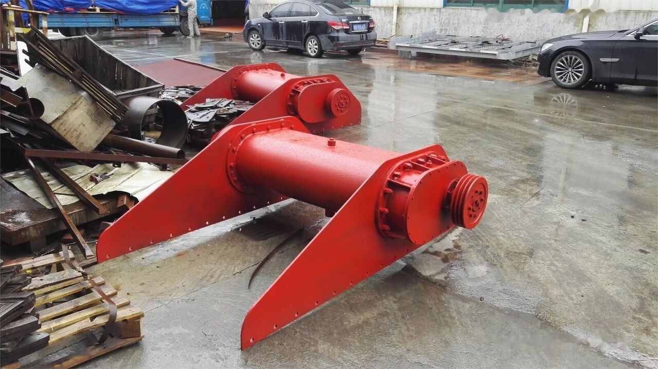 Kinglink High quality Vibrating feeder ZSW600x150 - Máy móc đào mỏ: hình 1 Kinglink High quality Vibrating feeder ZSW600x150 - Máy móc đào mỏ: hình 1