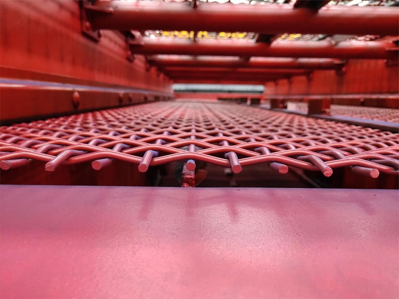 Kinglink Mineral Stone Vibrating Screen 3YK1548 to Chile - Máy sàng: hình 2 Kinglink Mineral Stone Vibrating Screen 3YK1548 to Chile - Máy sàng: hình 2