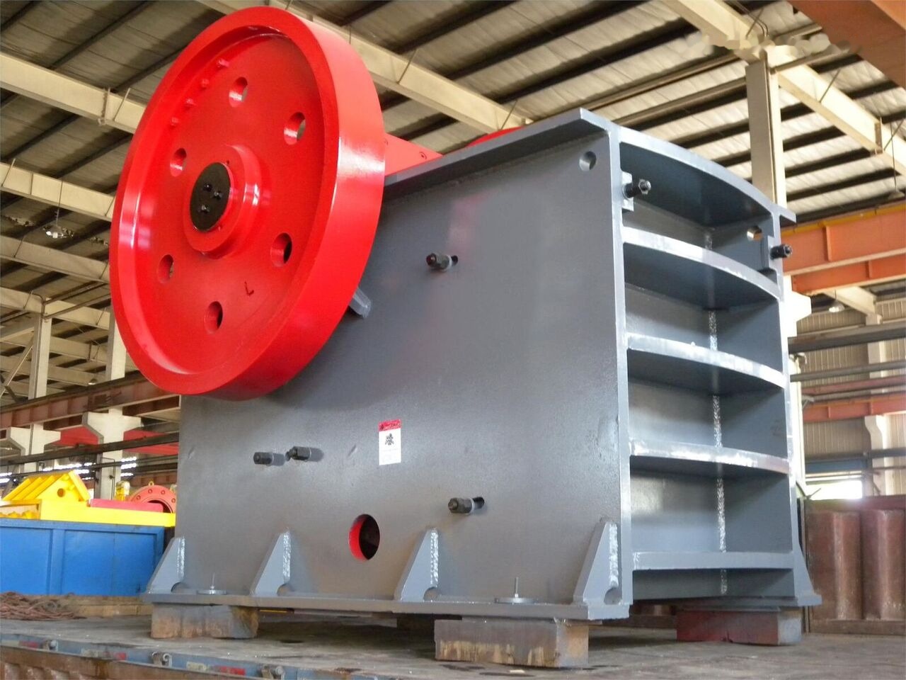 Kinglink PE600x900 Copper Mines Jaw Crusher - Máy nghiền hàm: hình 1 Kinglink PE600x900 Copper Mines Jaw Crusher - Máy nghiền hàm: hình 1