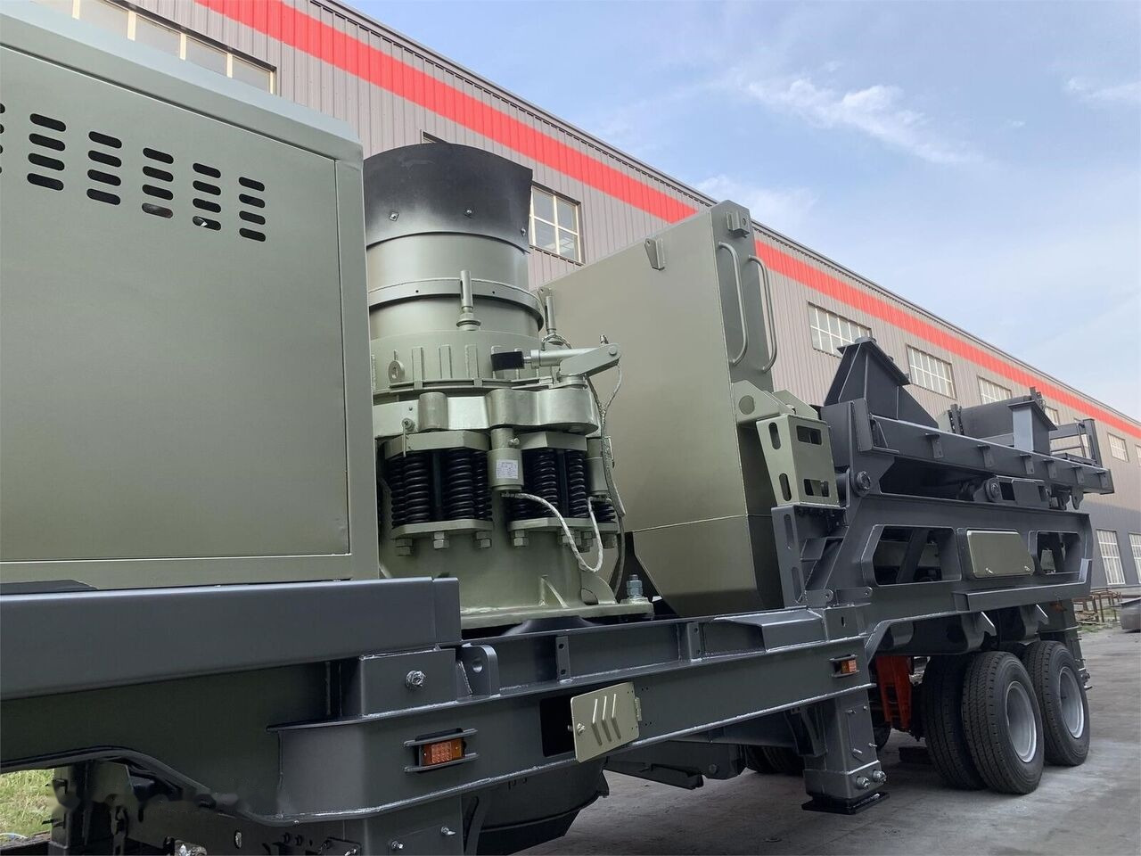 Kinglink Portable Cone Crusher KL3S1860C130 - Máy nghiền hình nón: hình 4 Kinglink Portable Cone Crusher KL3S1860C130 - Máy nghiền hình nón: hình 4