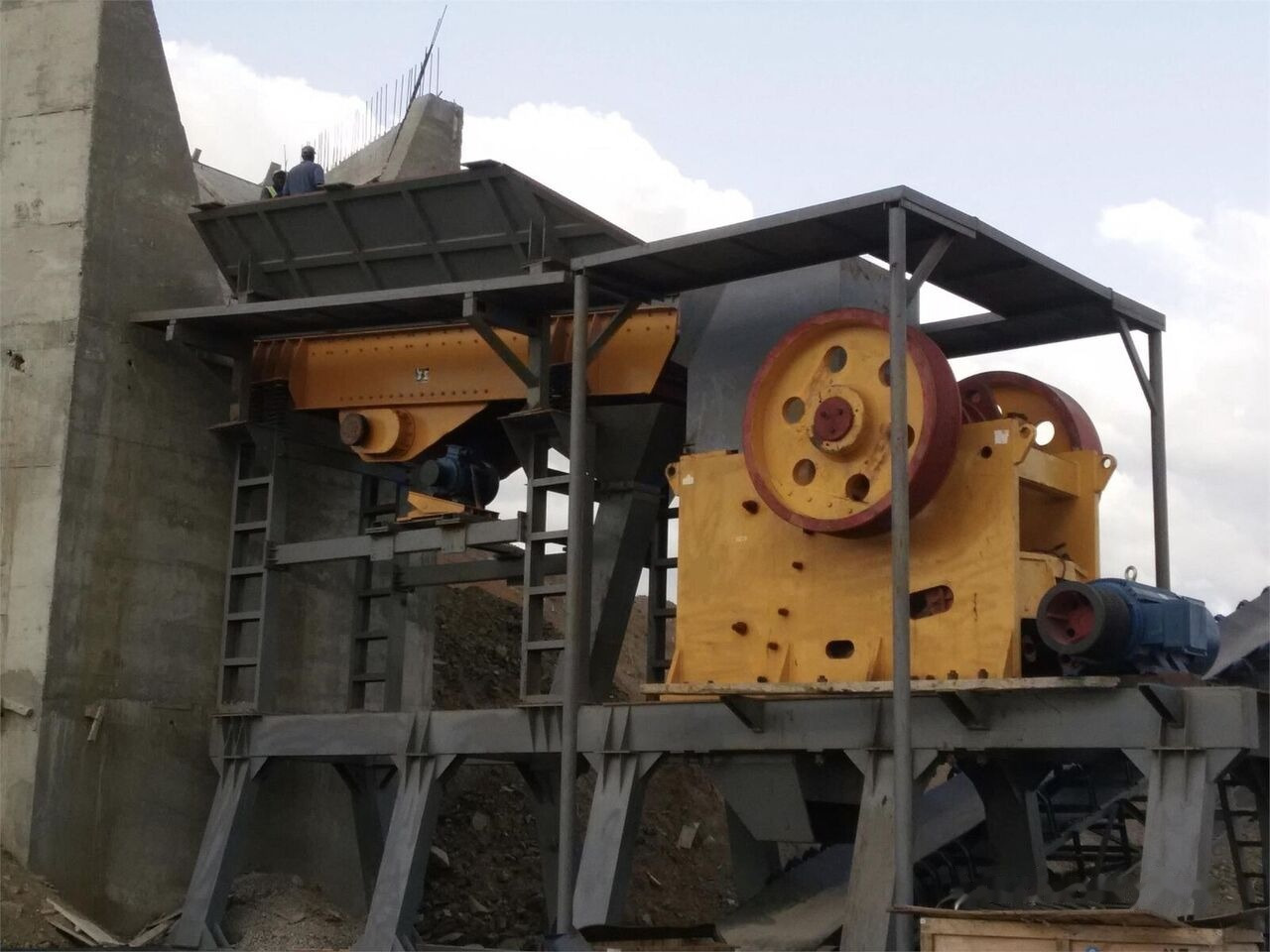 Kinglink Primary Jaw Crusher PE900X1200 | PE3648 - Máy nghiền hàm: hình 1 Kinglink Primary Jaw Crusher PE900X1200 | PE3648 - Máy nghiền hàm: hình 1