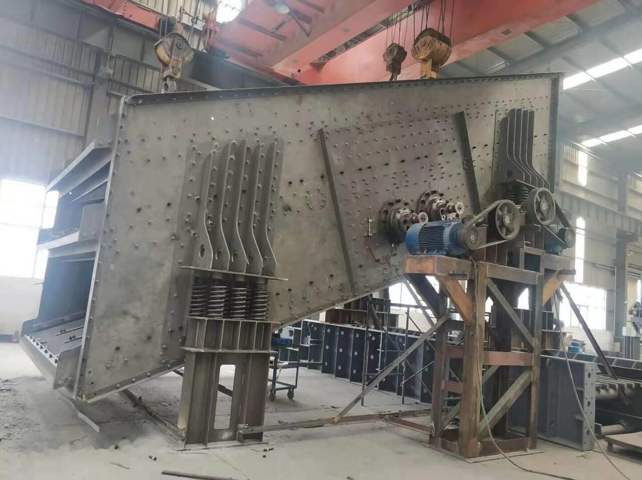 Kinglink TWIN SHAFT VIBRATING SCREEN 3YK2460 - Máy sàng: hình 2 Kinglink TWIN SHAFT VIBRATING SCREEN 3YK2460 - Máy sàng: hình 2