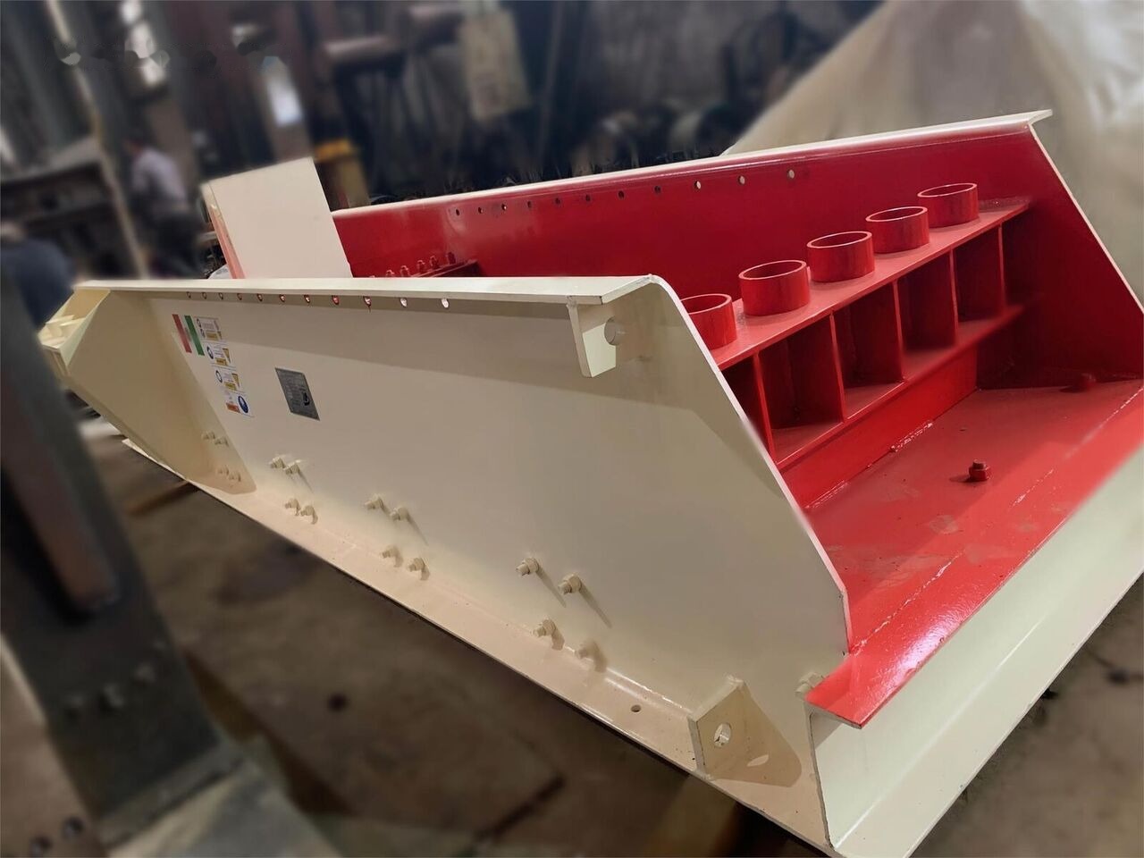 Kinglink ZSW380X96 Grizzly Vibrating Feeder - Máy móc đào mỏ: hình 1 Kinglink ZSW380X96 Grizzly Vibrating Feeder - Máy móc đào mỏ: hình 1