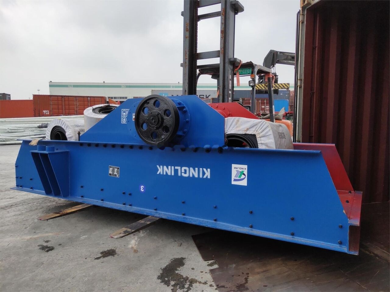Kinglink ZSW490x110 Linear Vibrating Feeder - Máy móc đào mỏ: hình 3 Kinglink ZSW490x110 Linear Vibrating Feeder - Máy móc đào mỏ: hình 3