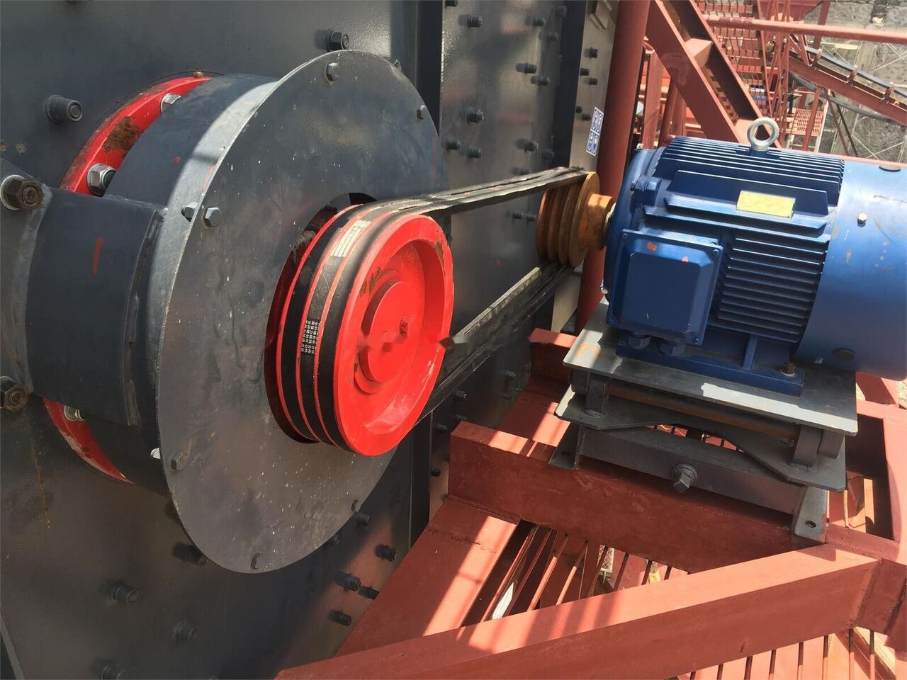 New KINGLINK 4YA1854 Inclined Vibrating Screen - Máy sàng: hình 4 New KINGLINK 4YA1854 Inclined Vibrating Screen - Máy sàng: hình 4