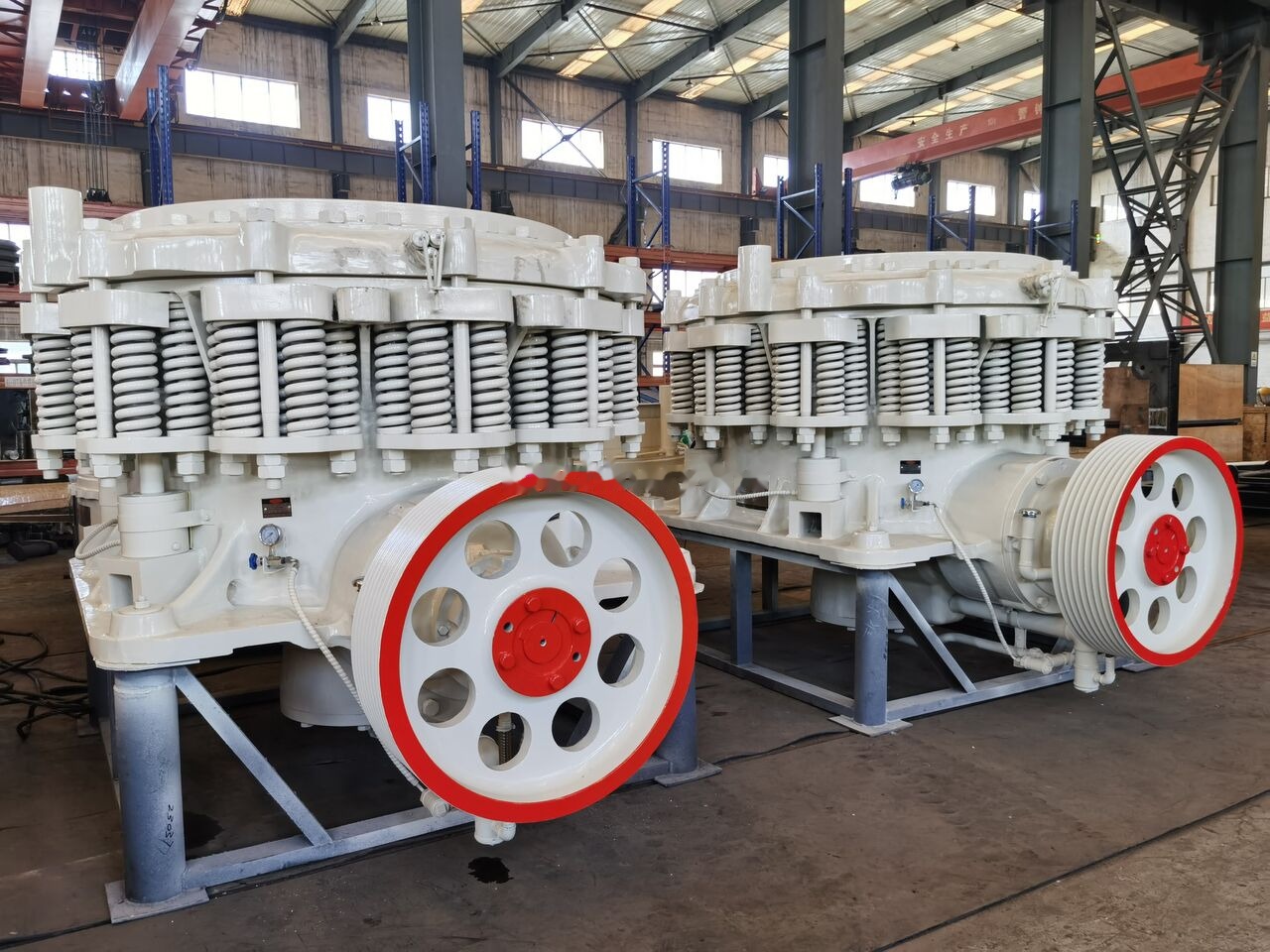 Nordberg Symons 4.25 Feet SHHD Short Head Cone Crusher - Máy nghiền hình nón: hình 5 Nordberg Symons 4.25 Feet SHHD Short Head Cone Crusher - Máy nghiền hình nón: hình 5