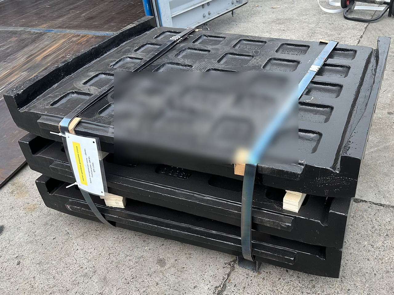 KINGLINK High Manganese Steel Fixed Jaw Plates 17003346 for CT2036 Jaw Crusher - Phụ tùng cho Máy móc xây dựng: hình 2 KINGLINK High Manganese Steel Fixed Jaw Plates 17003346 for CT2036 Jaw Crusher - Phụ tùng cho Máy móc xây dựng: hình 2