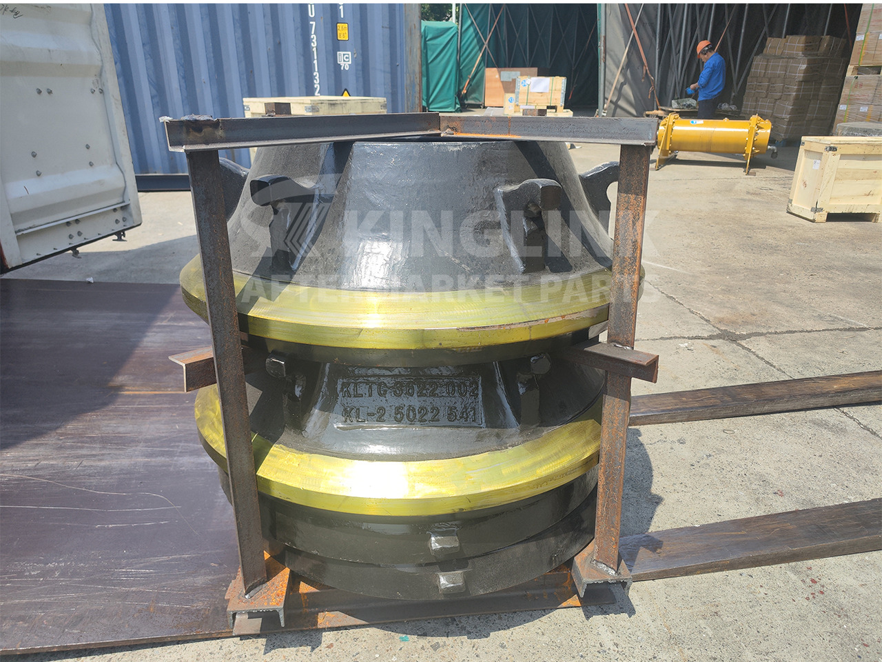 KINGLINK High Manganese Steel Mantle 17000200 and Bowl Liner 17000201 for Tc36 Cone Crusher - Phụ tùng cho Máy móc xây dựng: hình 2 KINGLINK High Manganese Steel Mantle 17000200 and Bowl Liner 17000201 for Tc36 Cone Crusher - Phụ tùng cho Máy móc xây dựng: hình 2