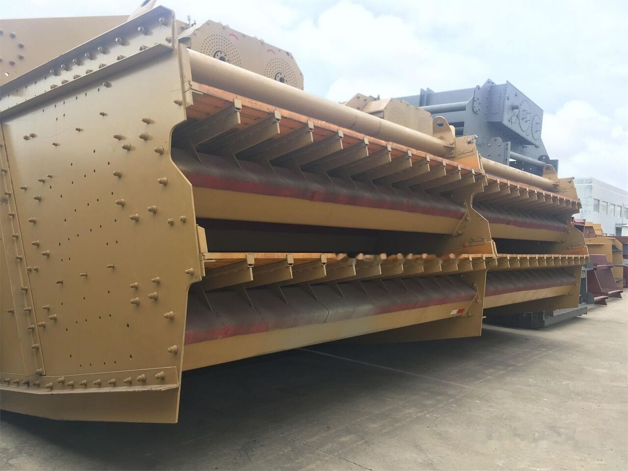 TRIO WTS6203F BANANA SCREEN - Máy sàng: hình 3 TRIO WTS6203F BANANA SCREEN - Máy sàng: hình 3