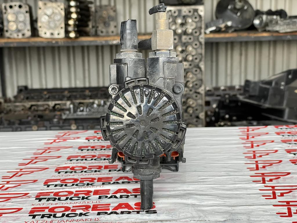 KNORR-BREMSE ABS ADJUSTMENT VALVE FOR MAN - 81.52106-6067 - Van phanh cho Xe tải: hình 1 KNORR-BREMSE ABS ADJUSTMENT VALVE FOR MAN - 81.52106-6067 - Van phanh cho Xe tải: hình 1