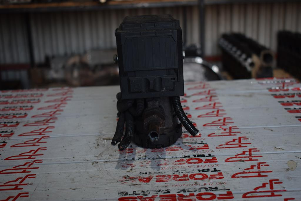 KNORR-BREMSE K000913 AIR VALVE EBS 5 FOR MAN - Van phanh cho Xe tải: hình 2 KNORR-BREMSE K000913 AIR VALVE EBS 5 FOR MAN - Van phanh cho Xe tải: hình 2