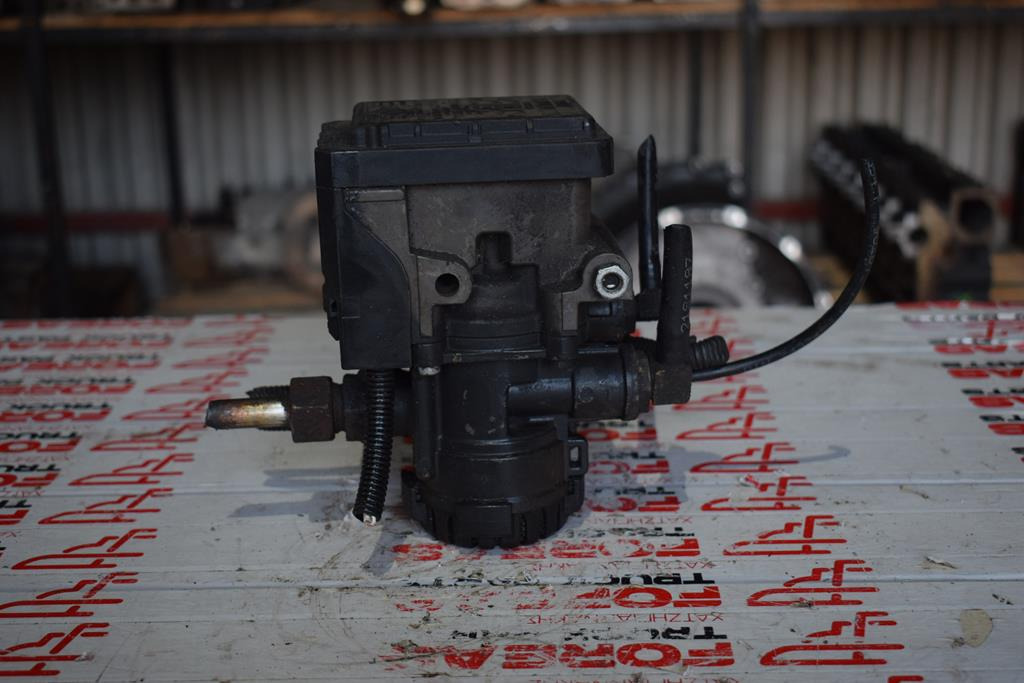 KNORR-BREMSE K000913 AIR VALVE EBS 5 FOR MAN - Van phanh cho Xe tải: hình 3 KNORR-BREMSE K000913 AIR VALVE EBS 5 FOR MAN - Van phanh cho Xe tải: hình 3