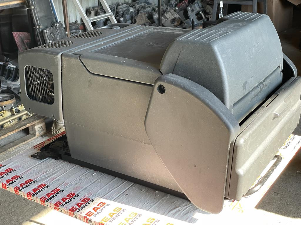 MAN CABIN FOOD REFRIGERATOR TGA - TGX CABIN FOOD REFRIGERATOR WITH TABLE 81.63910.6017 - Cabin và nội thất cho Xe tải: hình 2 MAN CABIN FOOD REFRIGERATOR TGA - TGX CABIN FOOD REFRIGERATOR WITH TABLE 81.63910.6017 - Cabin và nội thất cho Xe tải: hình 2