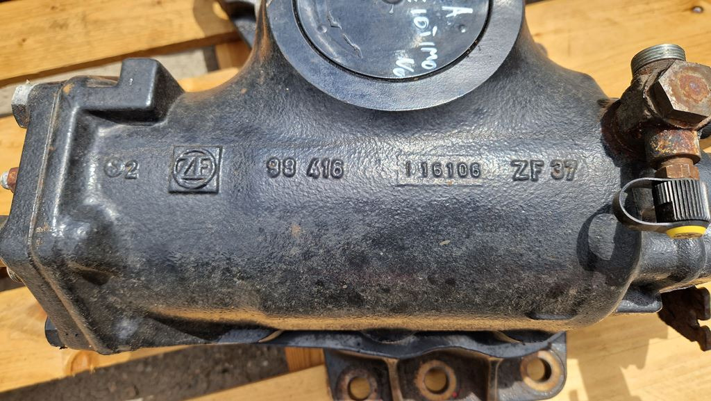 MAN TGA - RIGHT HAND DRIVE - Cơ cấu lái cho Xe tải: hình 3 MAN TGA - RIGHT HAND DRIVE - Cơ cấu lái cho Xe tải: hình 3