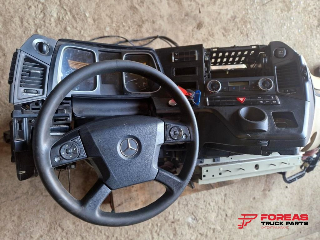 MERCEDES-BENZ ACTROS MP4 - Bảng điều khiển cho Xe tải: hình 1 MERCEDES-BENZ ACTROS MP4 - Bảng điều khiển cho Xe tải: hình 1