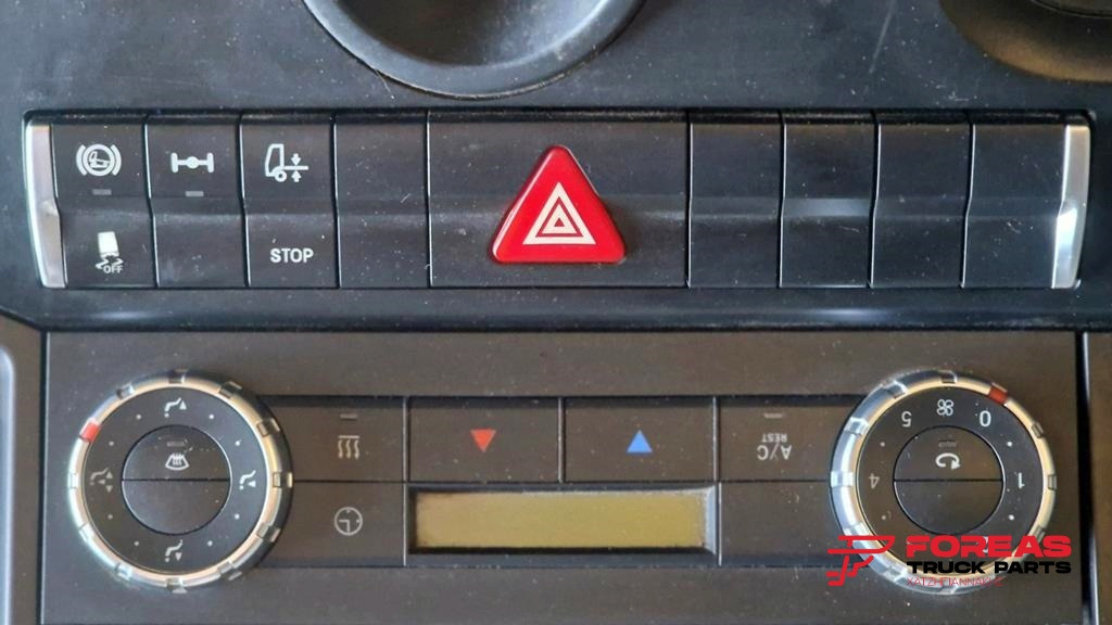 MERCEDES-BENZ ACTROS MP4 - Bảng điều khiển cho Xe tải: hình 5 MERCEDES-BENZ ACTROS MP4 - Bảng điều khiển cho Xe tải: hình 5