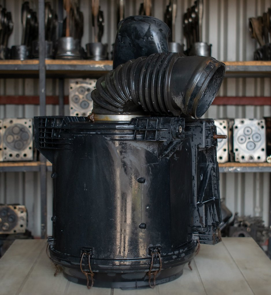 MERCEDES-BENZ ATEGO - Bộ lọc gió cho Xe tải: hình 2 MERCEDES-BENZ ATEGO - Bộ lọc gió cho Xe tải: hình 2