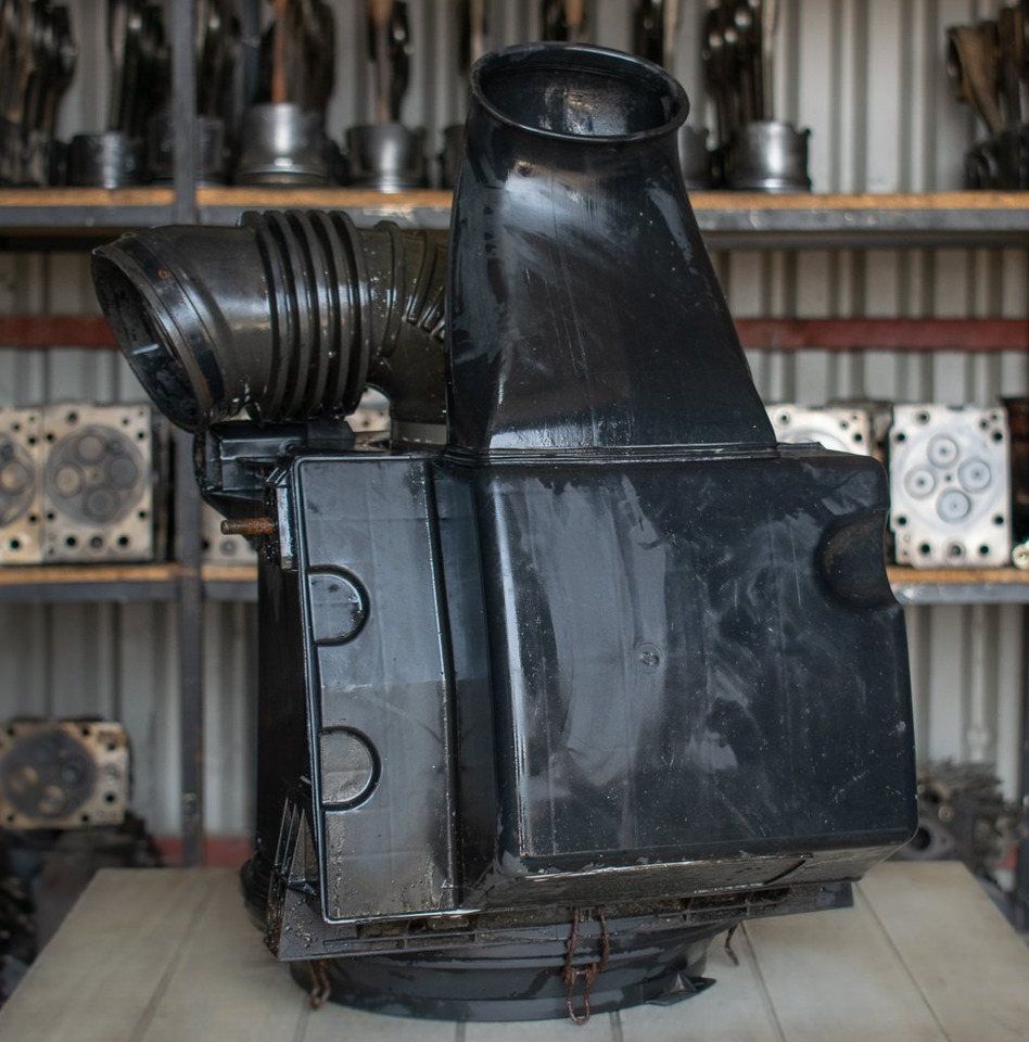 MERCEDES-BENZ ATEGO - Bộ lọc gió cho Xe tải: hình 1 MERCEDES-BENZ ATEGO - Bộ lọc gió cho Xe tải: hình 1