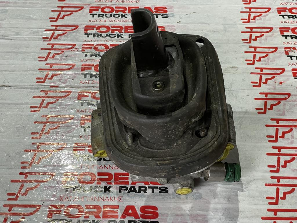 MERCEDES-BENZ HYDRAULIC GEAR STICK - A 000 260 5898 - Cần số cho Xe tải: hình 1 MERCEDES-BENZ HYDRAULIC GEAR STICK - A 000 260 5898 - Cần số cho Xe tải: hình 1