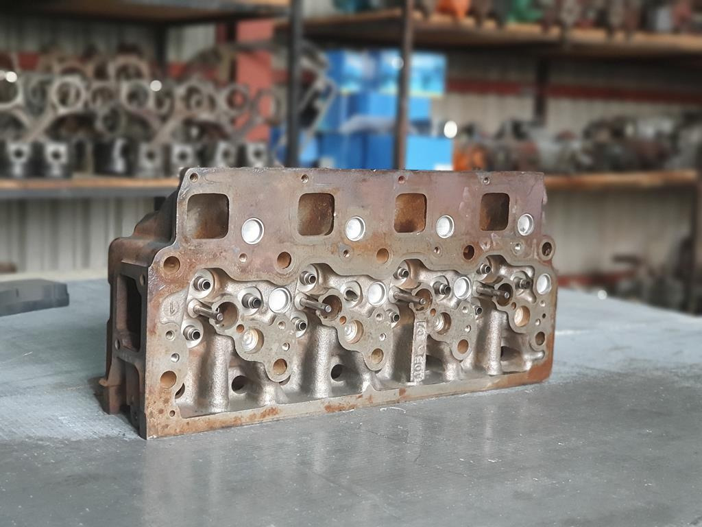 MERCEDES-BENZ VARIO - Đầu xilanh cho Xe tải: hình 3 MERCEDES-BENZ VARIO - Đầu xilanh cho Xe tải: hình 3