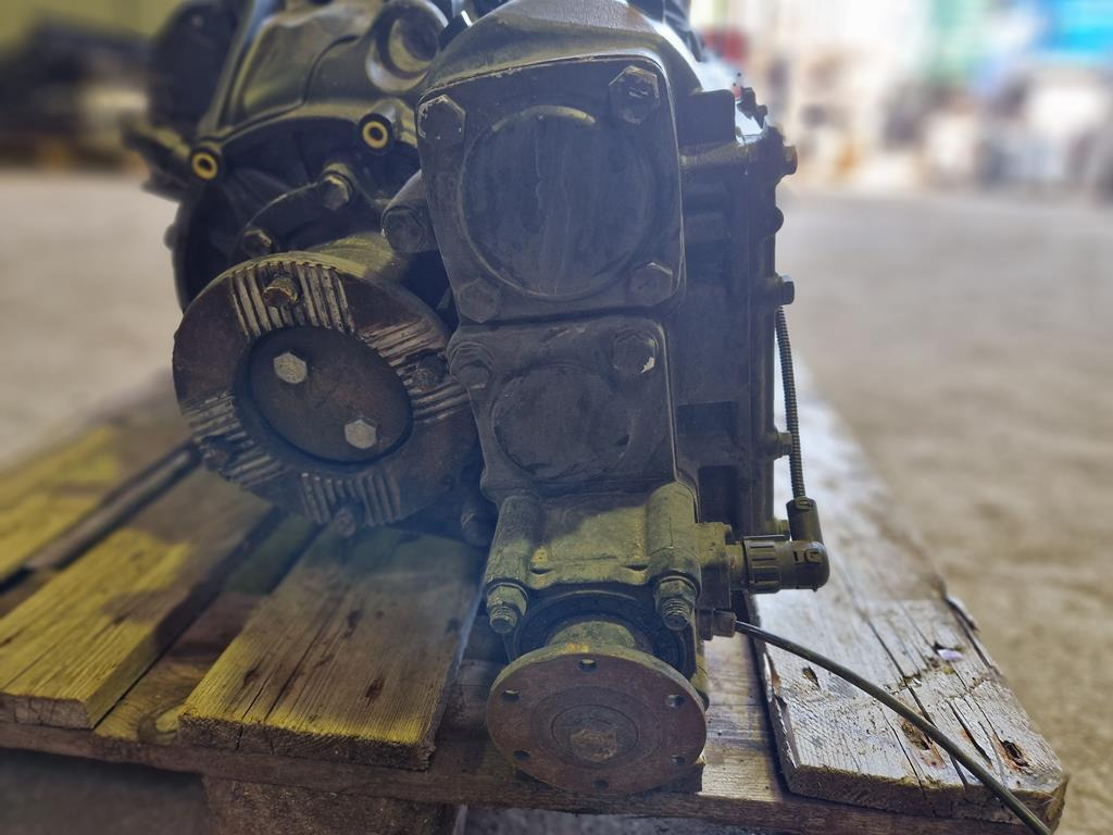 ZF P.T.O ASTRONIC N AS/10 B - 81.38100 - 6806 - Truyền động cho Xe tải: hình 1 ZF P.T.O ASTRONIC N AS/10 B - 81.38100 - 6806 - Truyền động cho Xe tải: hình 1