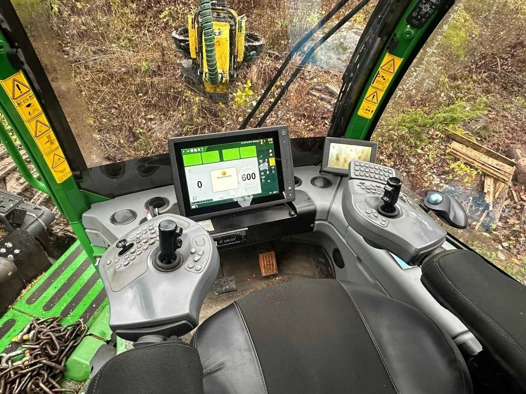 Máy thu hoạch rừng John Deere 1170 G: hình 20