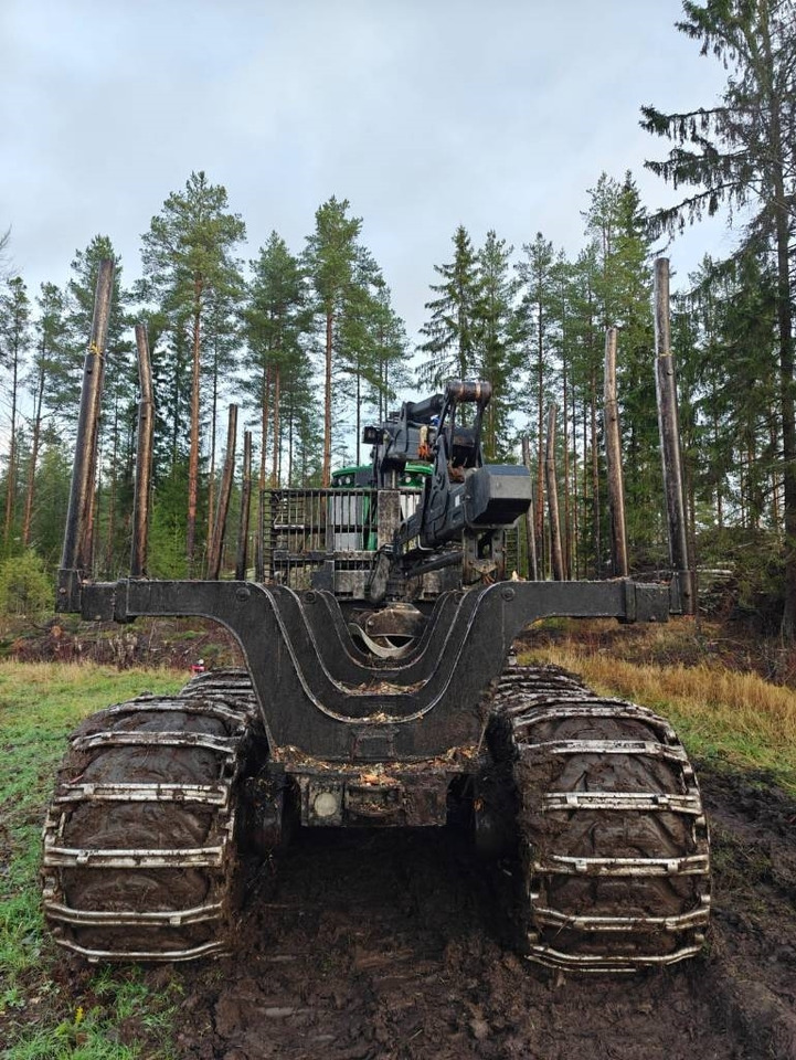 John Deere 1210 G - Máy chuyển tiếp: hình 4 John Deere 1210 G - Máy chuyển tiếp: hình 4