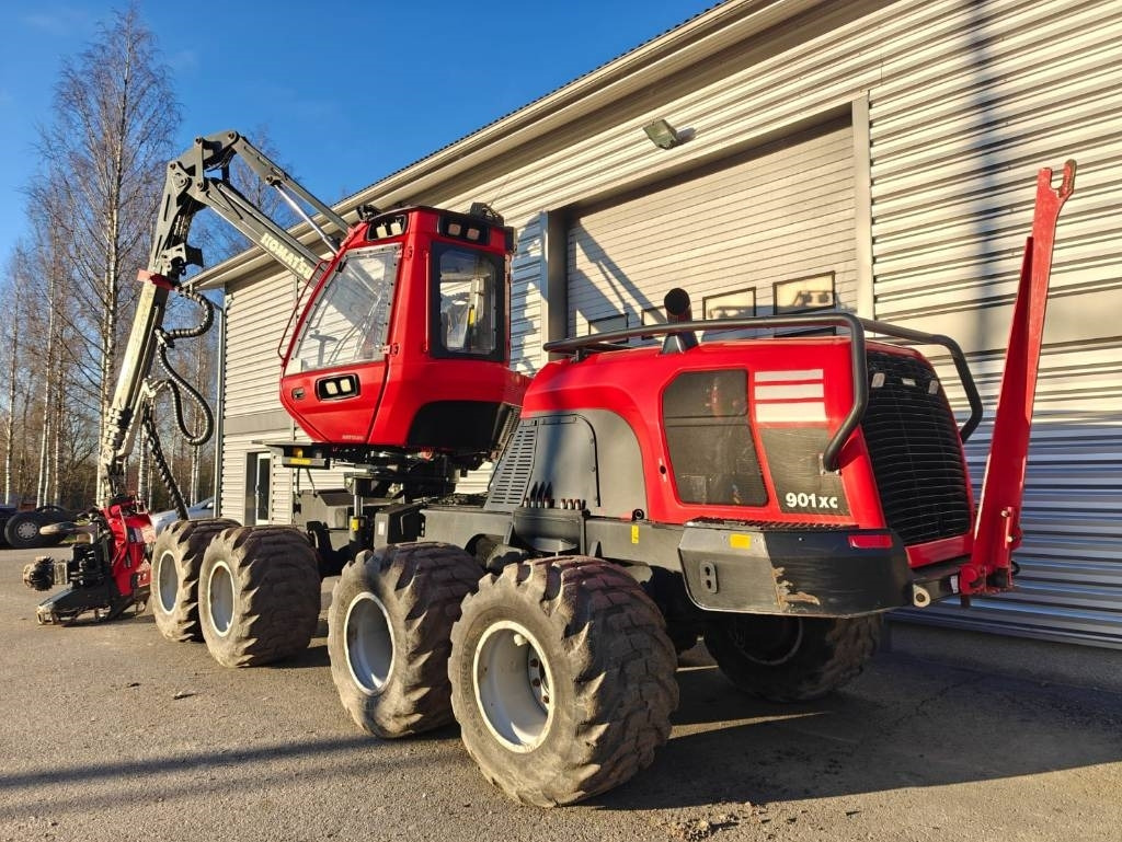 Komatsu 901 XC - Máy thu hoạch rừng: hình 2 Komatsu 901 XC - Máy thu hoạch rừng: hình 2