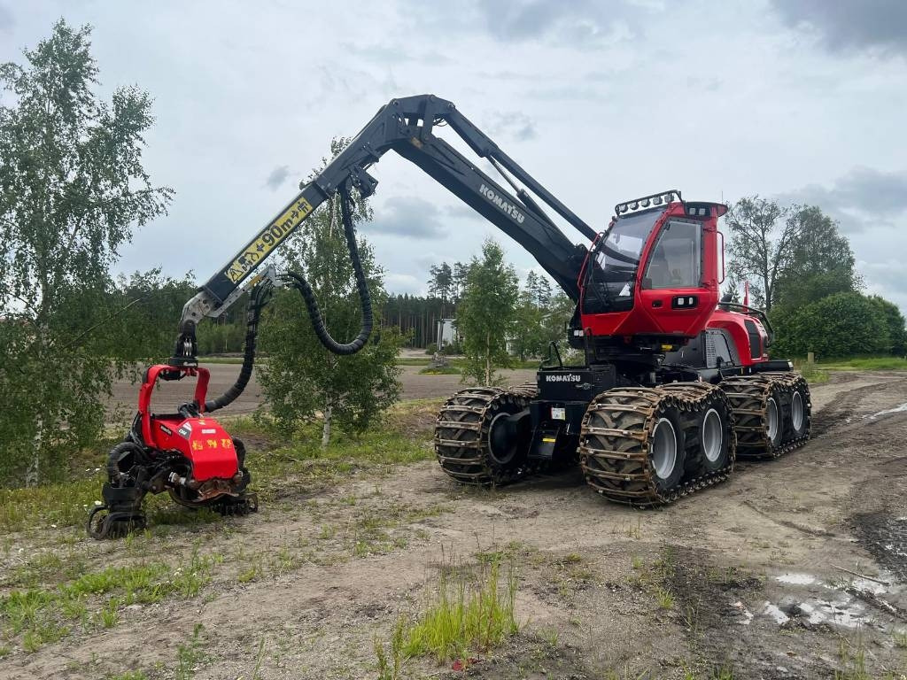 Komatsu 951 XC - Máy thu hoạch rừng: hình 1 Komatsu 951 XC - Máy thu hoạch rừng: hình 1