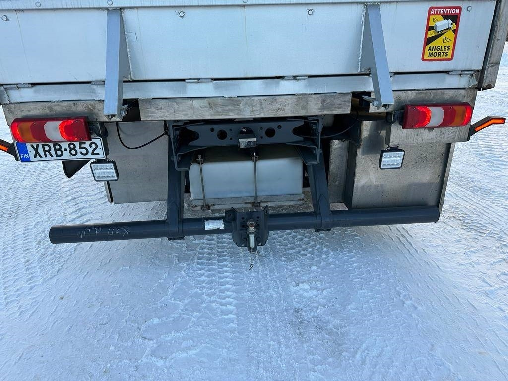 Xe tải chở gia súc Mercedes-Benz Actros: hình 6 Xe tải chở gia súc Mercedes-Benz Actros: hình 6