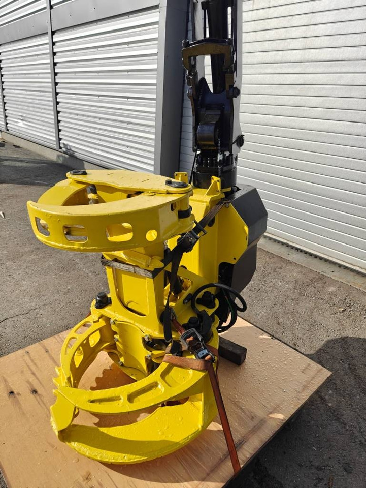 Timberjack 730 - Đầu đốn hạ: hình 1 Timberjack 730 - Đầu đốn hạ: hình 1