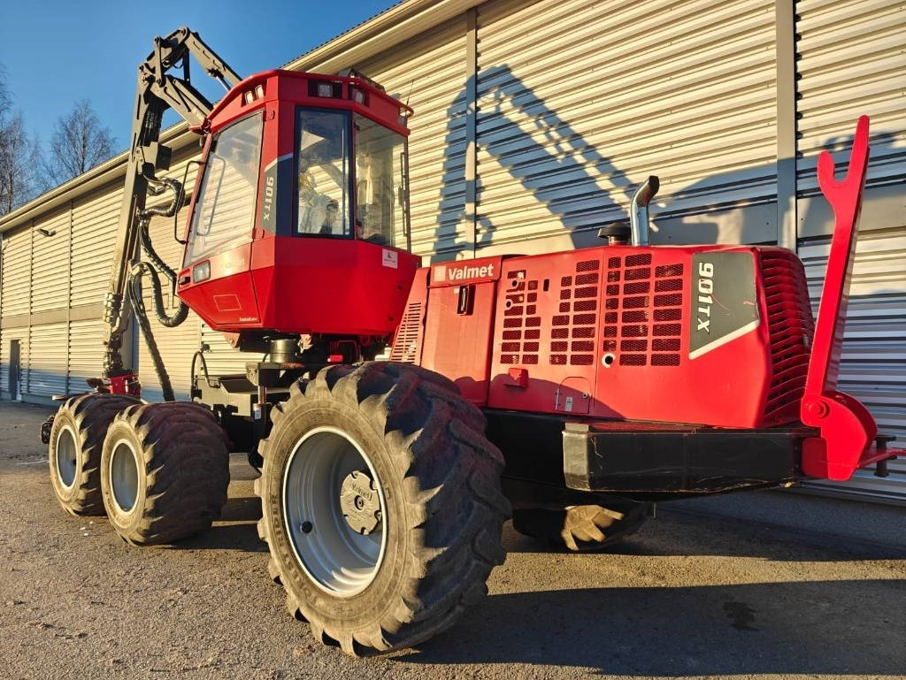 Valmet 901TX - Máy thu hoạch rừng: hình 2 Valmet 901TX - Máy thu hoạch rừng: hình 2