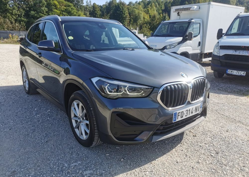 BMW X1 sDrive16d - Xe wagon: hình 1 BMW X1 sDrive16d - Xe wagon: hình 1