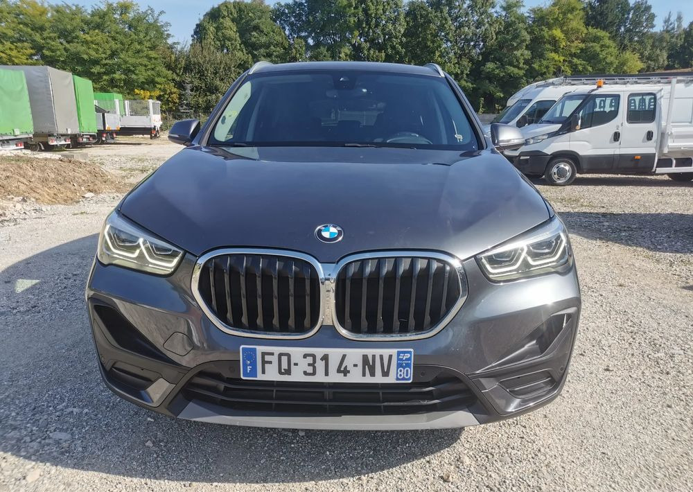 BMW X1 sDrive16d - Xe hơi: hình 3 BMW X1 sDrive16d - Xe hơi: hình 3