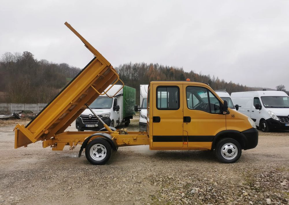 Iveco Daily 35C12 Brygadówka wywrotka Dubel hak kiper doka 35C13 - Xe ben nhỏ: hình 4 Iveco Daily 35C12 Brygadówka wywrotka Dubel hak kiper doka 35C13 - Xe ben nhỏ: hình 4