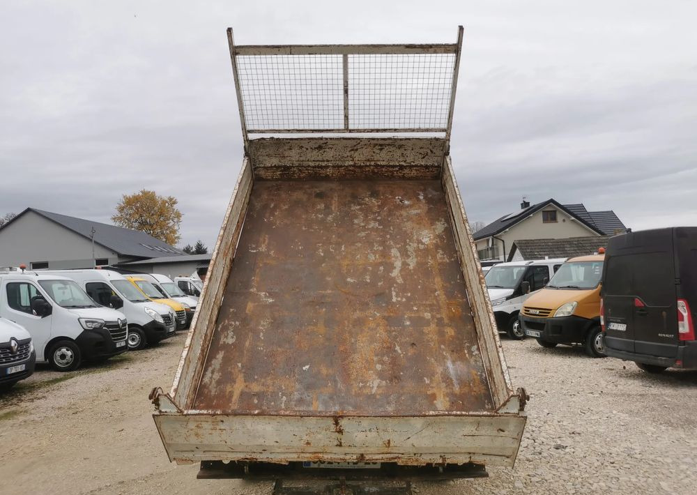 Iveco Daily 35C15 Brygadówka 3.0 - 150KM wywrotka Klimatyzacja Dubel hak kiper doka - Xe ben nhỏ: hình 4 Iveco Daily 35C15 Brygadówka 3.0 - 150KM wywrotka Klimatyzacja Dubel hak kiper doka - Xe ben nhỏ: hình 4