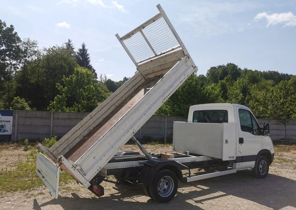 Iveco Daily 35C15 Kiper 3.0 - 150KM wywrotka Hak Bliźniak blokada mostu Klima - Xe ben nhỏ: hình 5 Iveco Daily 35C15 Kiper 3.0 - 150KM wywrotka Hak Bliźniak blokada mostu Klima - Xe ben nhỏ: hình 5