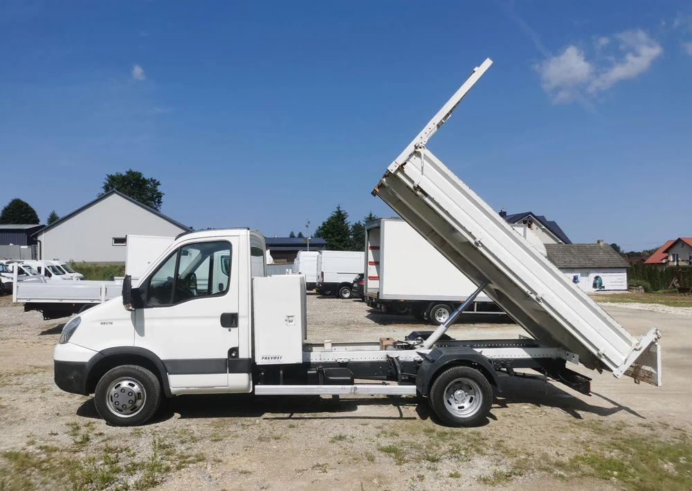 Iveco Daily 35C15 Kiper 3.0 - 150KM wywrotka Hak Bliźniak blokada mostu Klima - Xe ben nhỏ: hình 2 Iveco Daily 35C15 Kiper 3.0 - 150KM wywrotka Hak Bliźniak blokada mostu Klima - Xe ben nhỏ: hình 2
