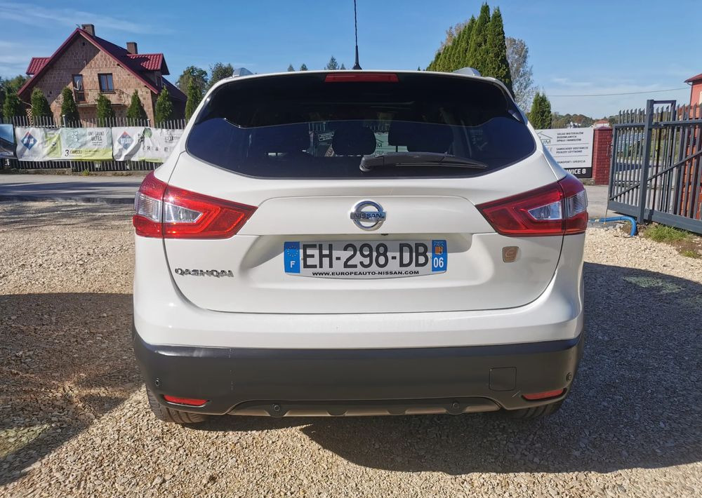 Nissan Qashqai 1.2 DIG-T N-Connecta EU6 - SUV: hình 5 Nissan Qashqai 1.2 DIG-T N-Connecta EU6 - SUV: hình 5