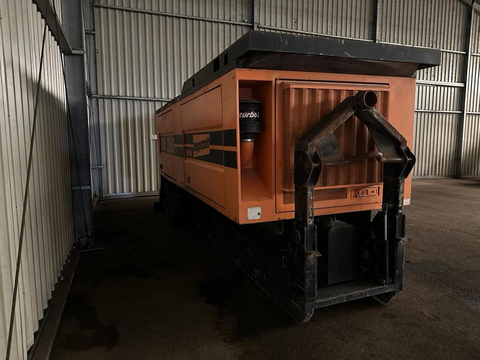 Doppstadt Schredder DW 2060 - Máy nghiền rác: hình 3 Doppstadt Schredder DW 2060 - Máy nghiền rác: hình 3