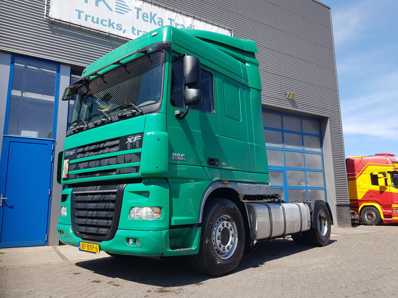 DAF XF 105 410 Manual 683.000 km Euro 5 - Xe đầu kéo: hình 1 DAF XF 105 410 Manual 683.000 km Euro 5 - Xe đầu kéo: hình 1