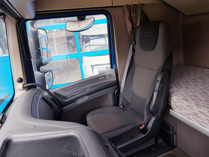 Xe đầu kéo DAF XF 410 FT: hình 14