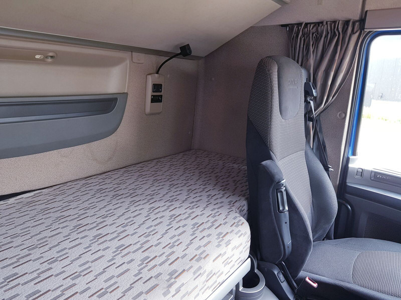 Xe đầu kéo DAF XF 410 FT: hình 11